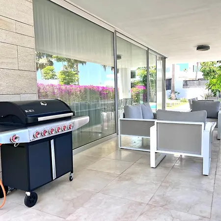 Вилла Infinity Blue *